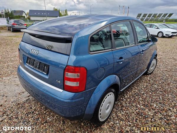 Audi A2 1.4 - 13