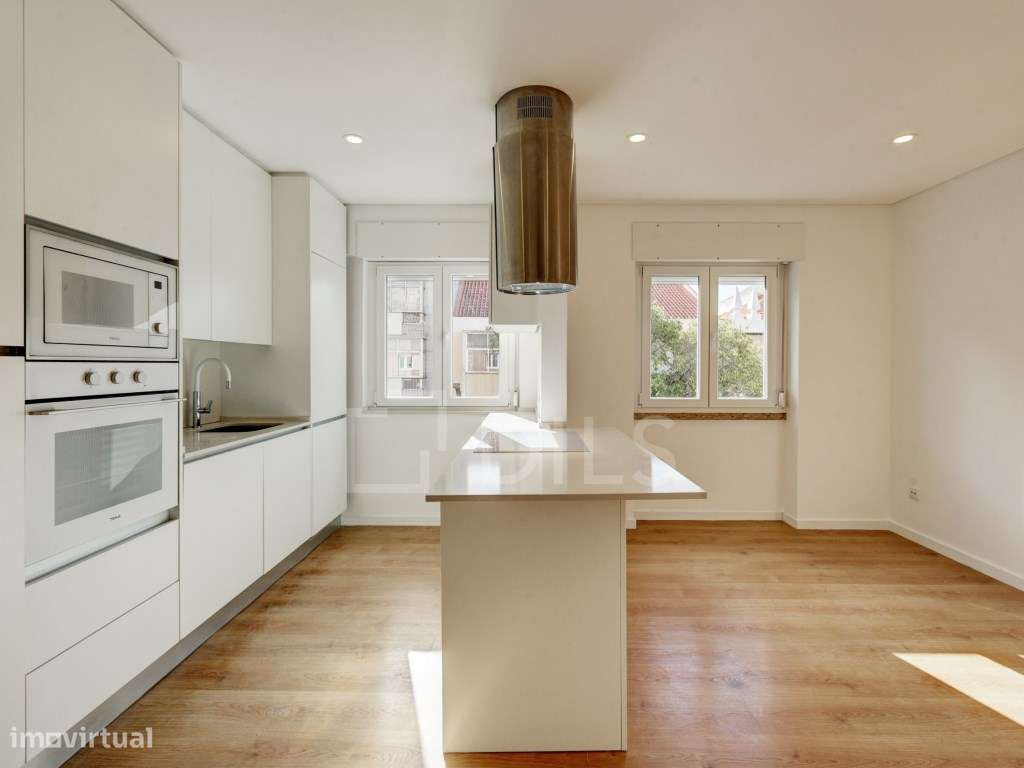 Apartamento T3 para arrendamento em Benfica, Lisboa - Grande imagem: 2/28