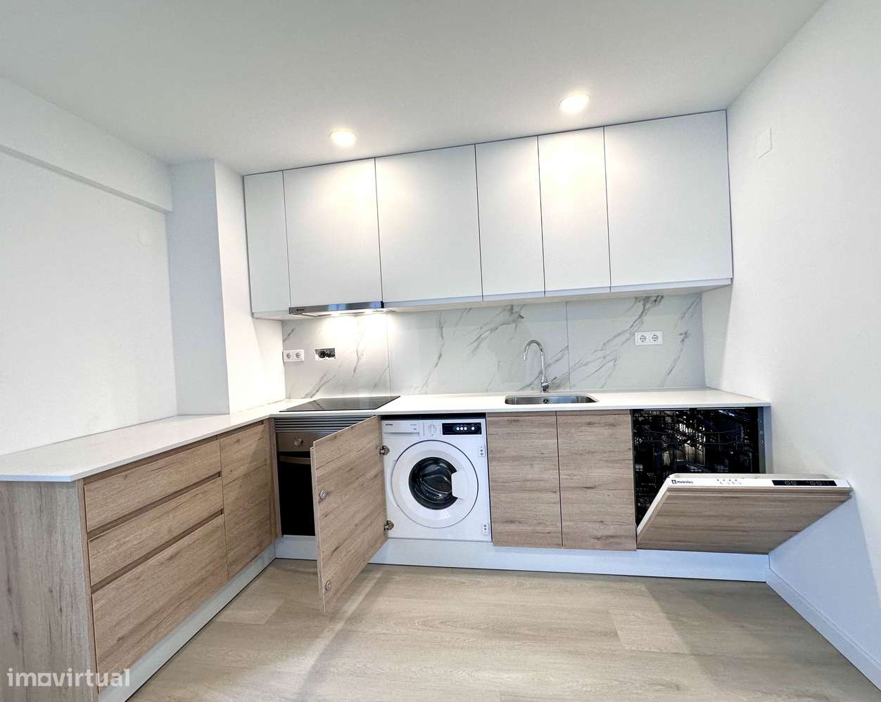 Apartamento T2 Renovado – Design Open Space & Localização Privilegiada - Grande imagem: 5/19