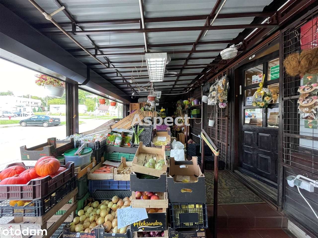 Pasaż handlowy w doskonałej lokalizacji - Pełny obrazek: 4/8