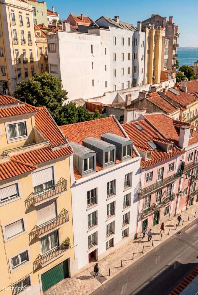Um espaço extra para viver melhor | T1+1 novo em Santa Apolónia-5