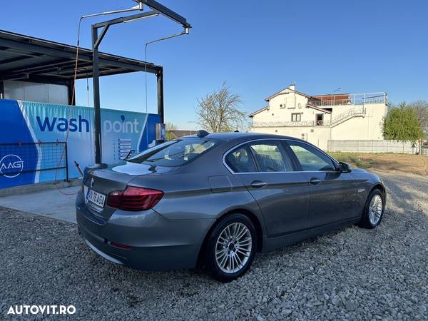 BMW Seria 5 530d xDrive AT - 4