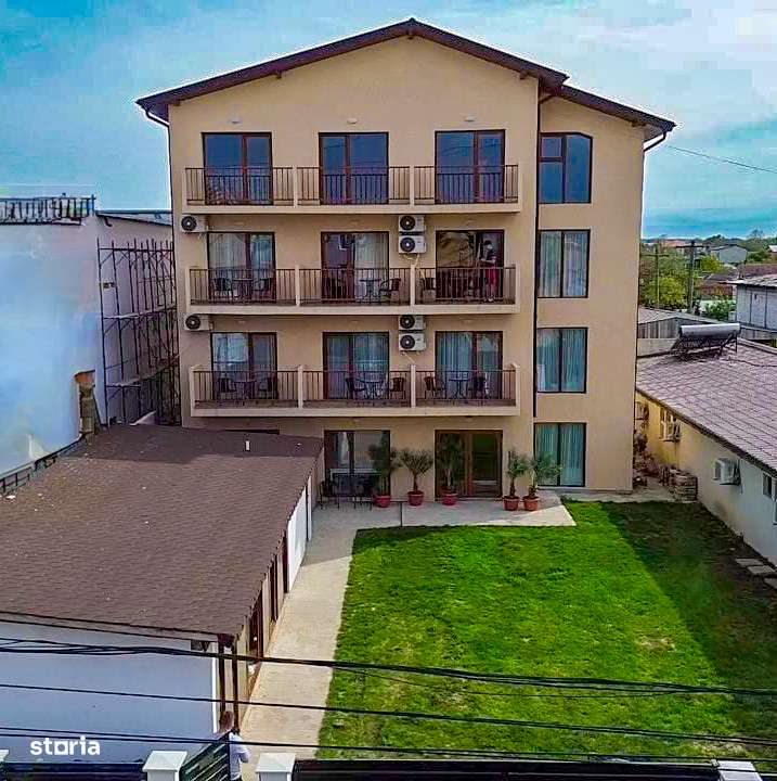 Pensiune de vanzare Costinesti, 26 camere duble, complet functionala - Imagine principală: 3/18