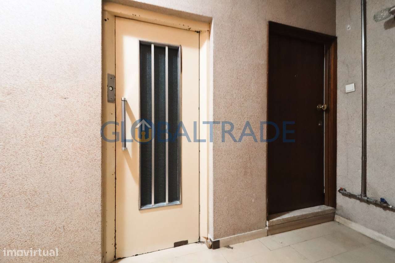 Apartamento T1 no coração do Porto-45