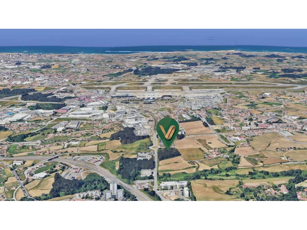 Terreno 8580 m² (Junto ao Aeroporto Francisco Sá Carneiro) - Moreir... - Grande imagem: 4/6