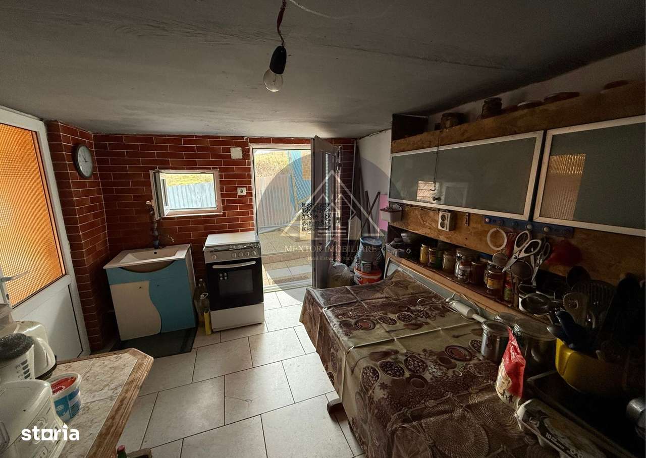 Casa 3 camere, Medias-14