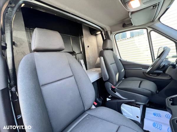 Mercedes-Benz Sprinter 317 cabina dormit - 14