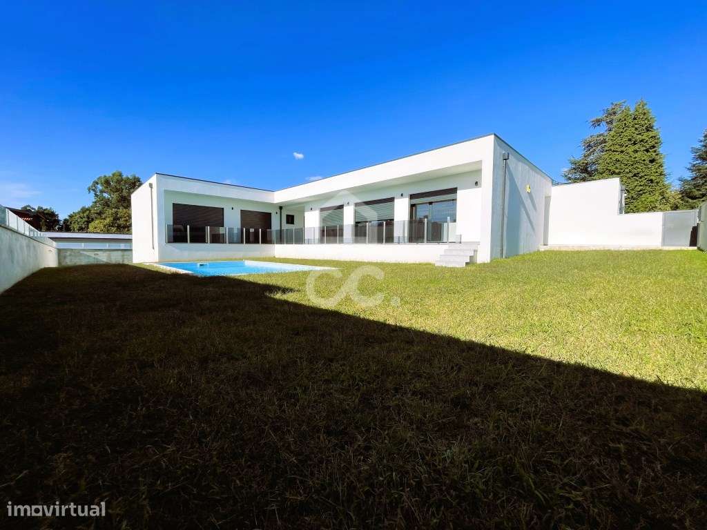 Moradia Nova independente T3+1 em Panoias, Braga - Grande imagem: 2/59