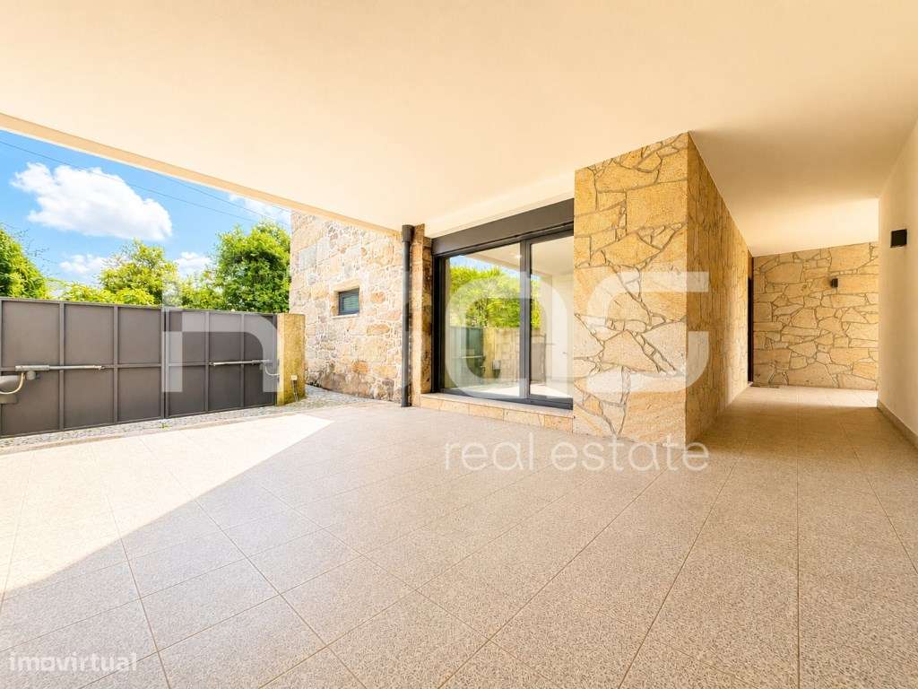 Moradia T3 Unifamiliar e Contemporânea - Vila Verde-27