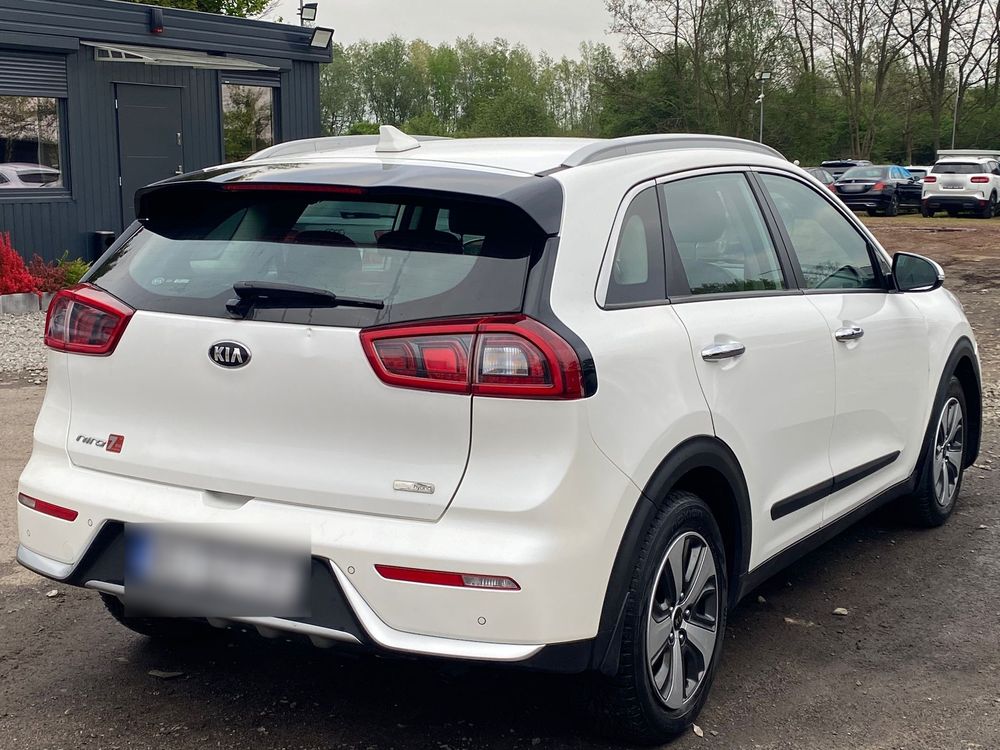 Kia Niro 1.6 GDI Hybrid L 2017