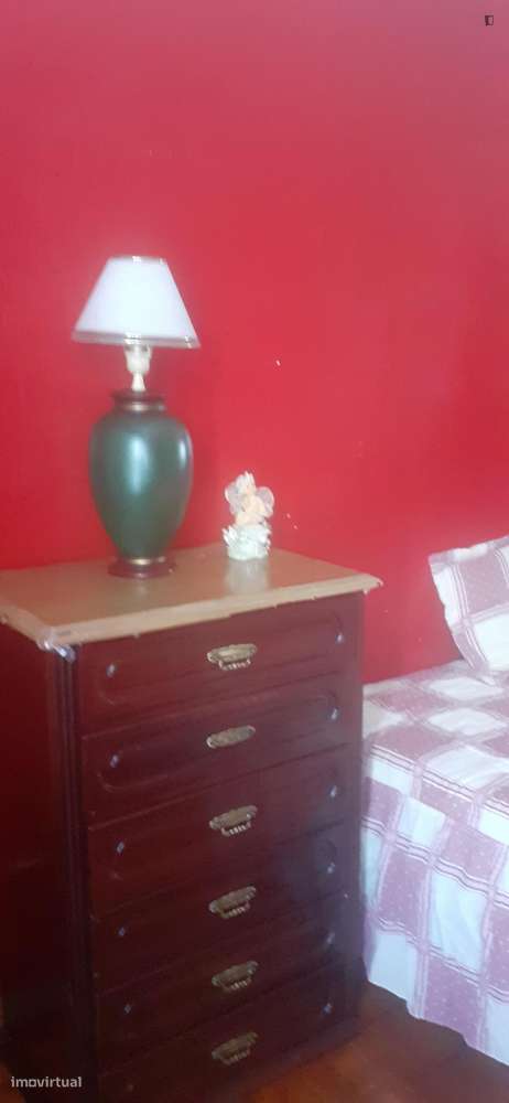 Quarto - localizado em Sintra Lisbon - Grande imagem: 5/7