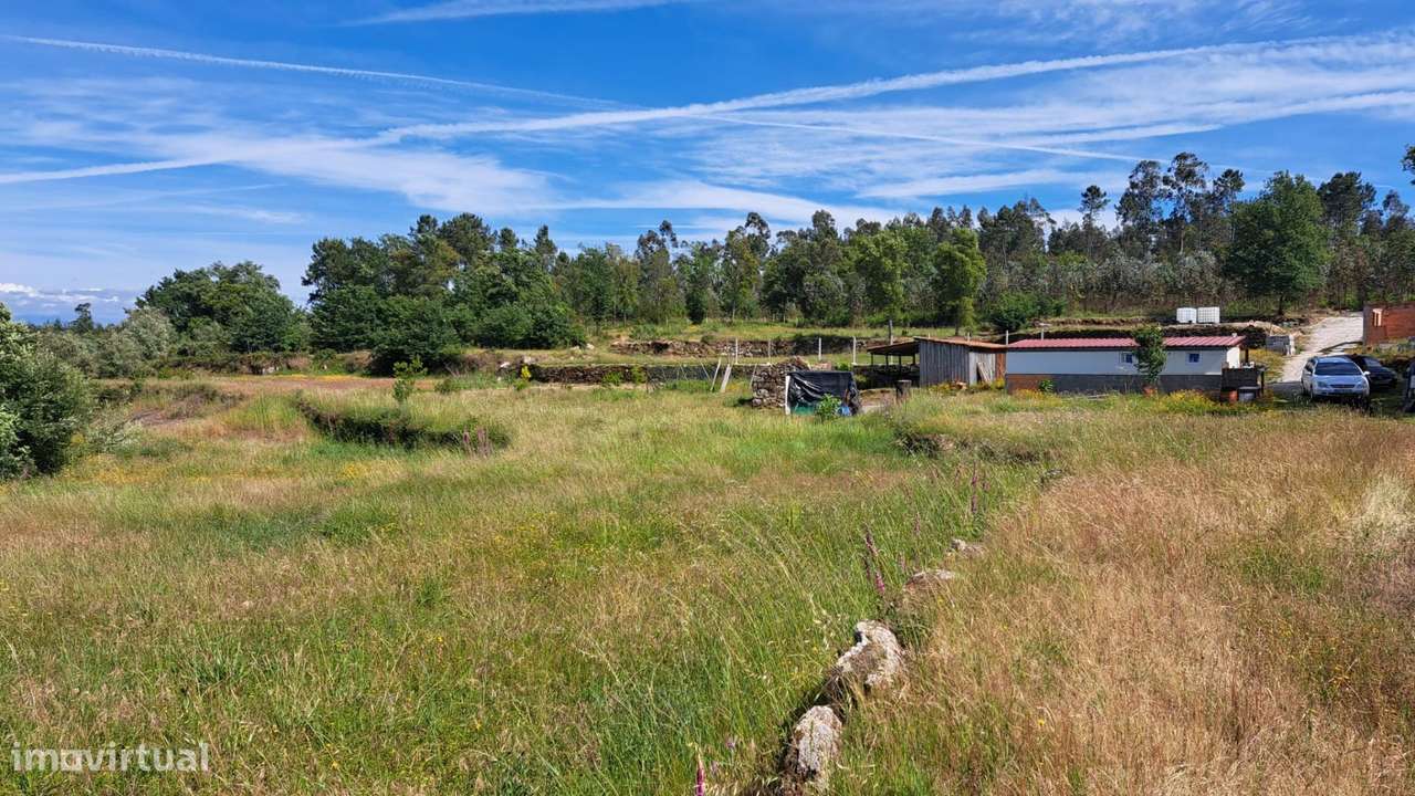 Pequena Quinta com casa pré-fabricada, mina, anexo-5