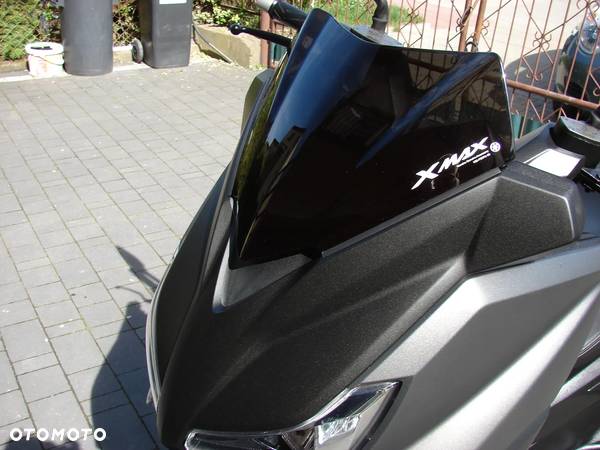 Yamaha X-max - 23