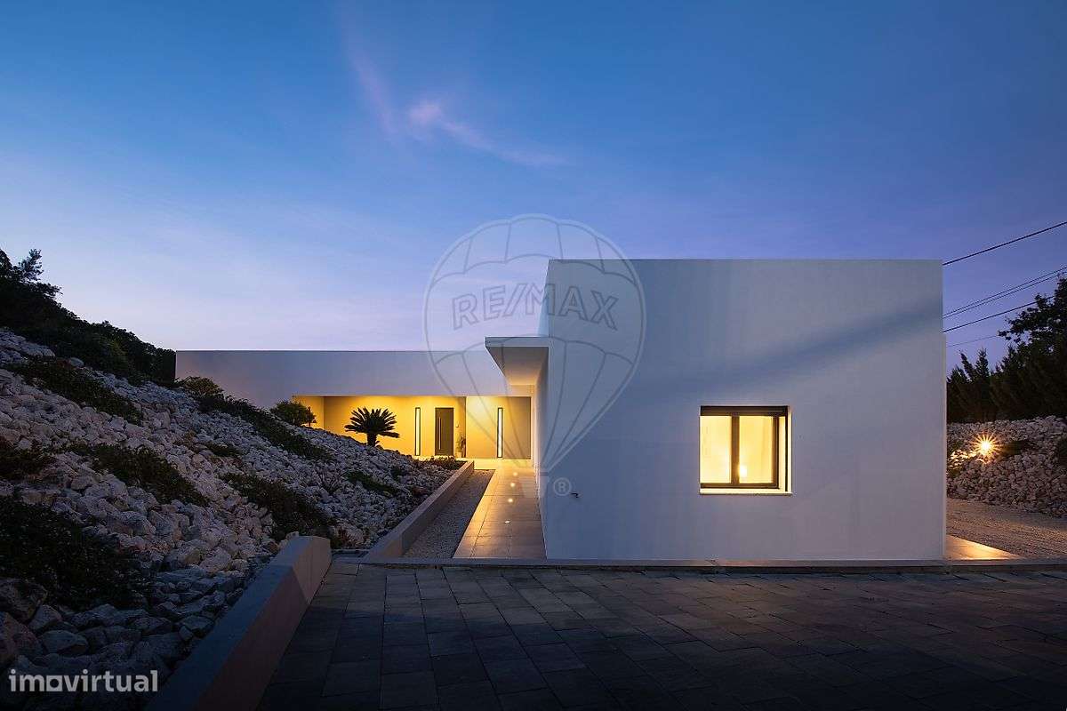 Moradia T5 para venda - Grande imagem: 4/50