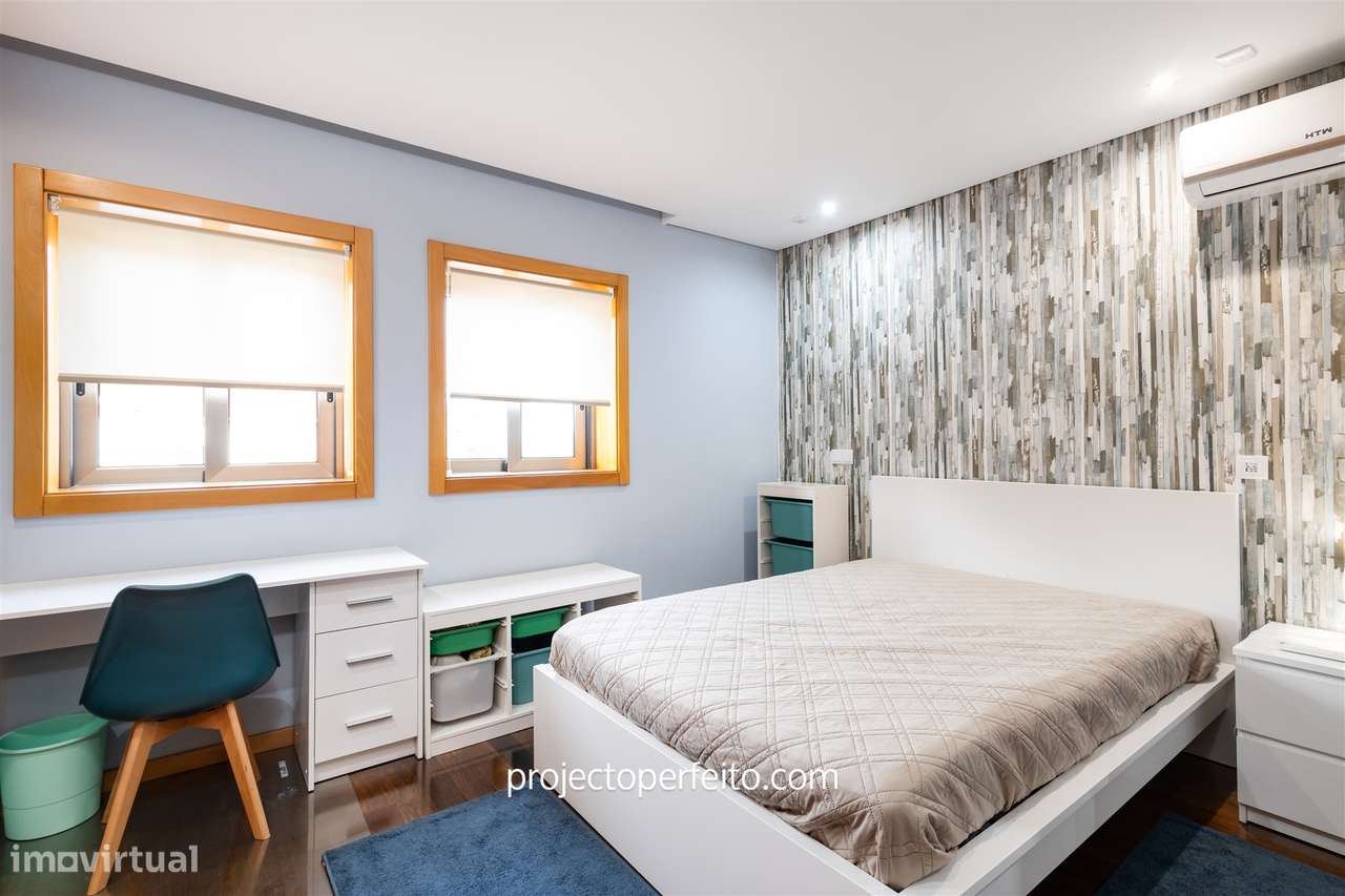 Moradia de tipologia T4+1 para venda em Perosinho, Vila Nova de Gaia-15