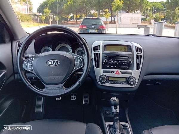 Kia Ceed SW 1.6 CRDi LX - 17