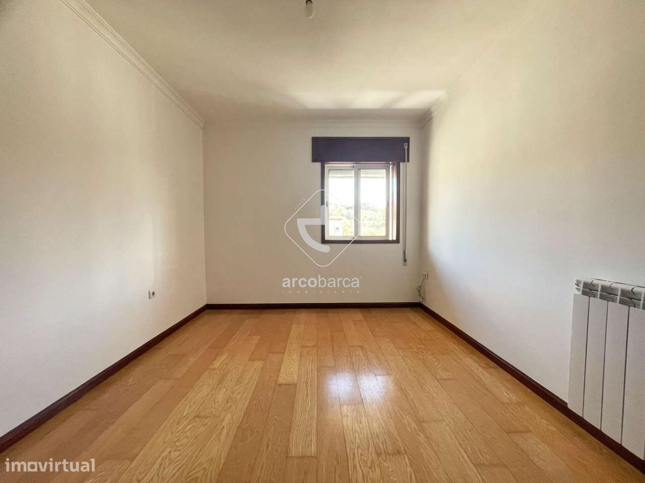 Apartamento T2 no centro da vila de Arcos de Valdevez-13