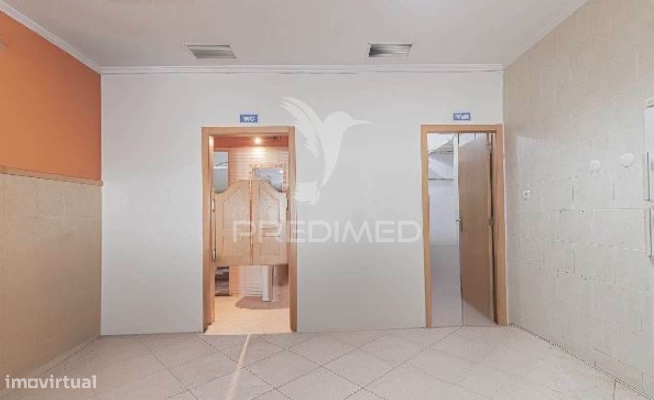 Loja para Venda Laranjeiro - Frente à Policia - Grande imagem: 5/13