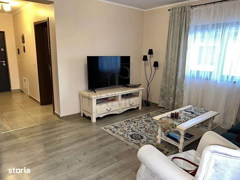 GIROC - 3 Camere - Etaj 1 - Pod cu intrare din apartament - Imagine principală: 2/8