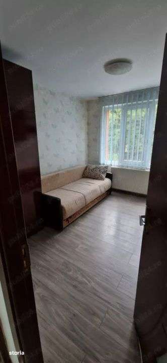 Apartament 4 Camere Tractorul - Imagine principală: 5/8