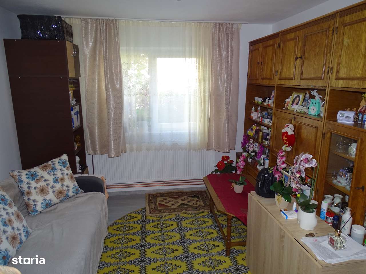 De vanzare apartament 2 camere in Florilor complet renovat-1