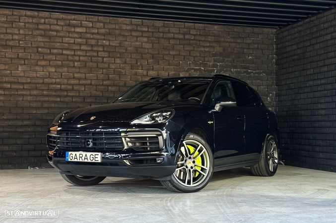 Porsche Cayenne E-Hybrid - 1