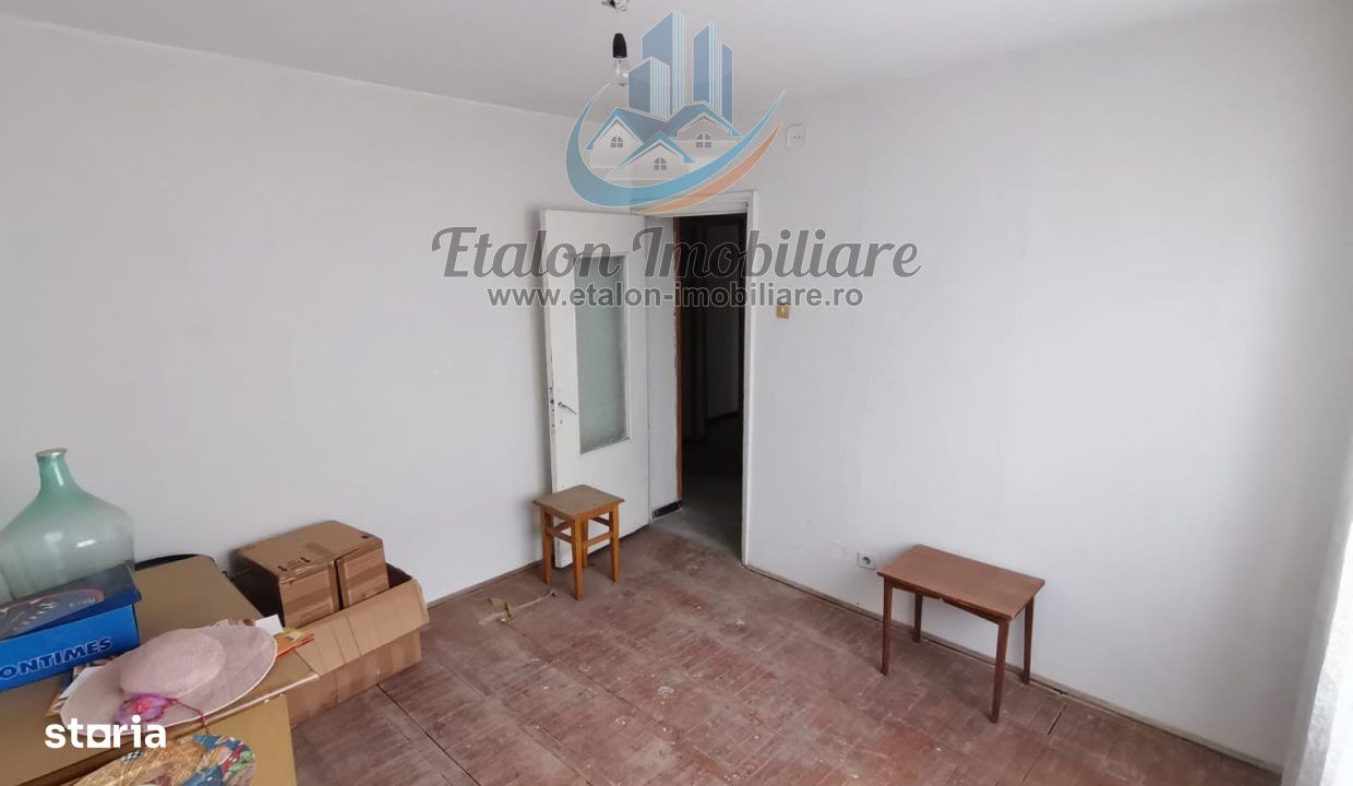 Apartament 2 camere, etaj 1, balcon 6 m, Precista