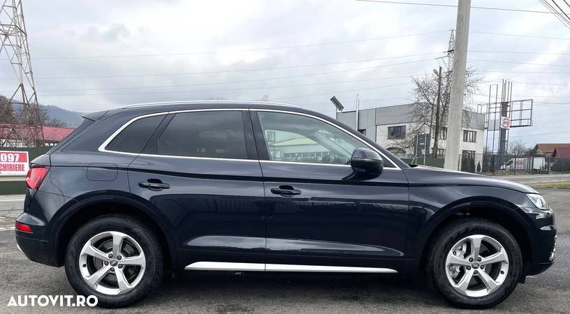 Audi Q5 2.0 40 TDI quattro S tronic Design - 25