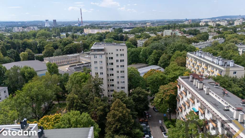 3-pokojowe z osobną kuchnią, balkonem i widokiem-14