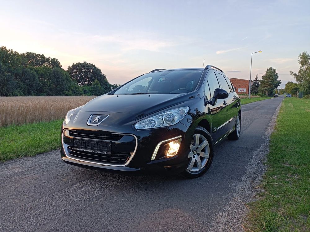 Peugeot 308 T7 (2008-2013) HDi FAP 150 Style 2013
