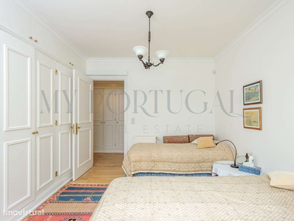 Sofisticação e Tranquilidade: Apartamento T2 no Condomínio Rei Carol-11