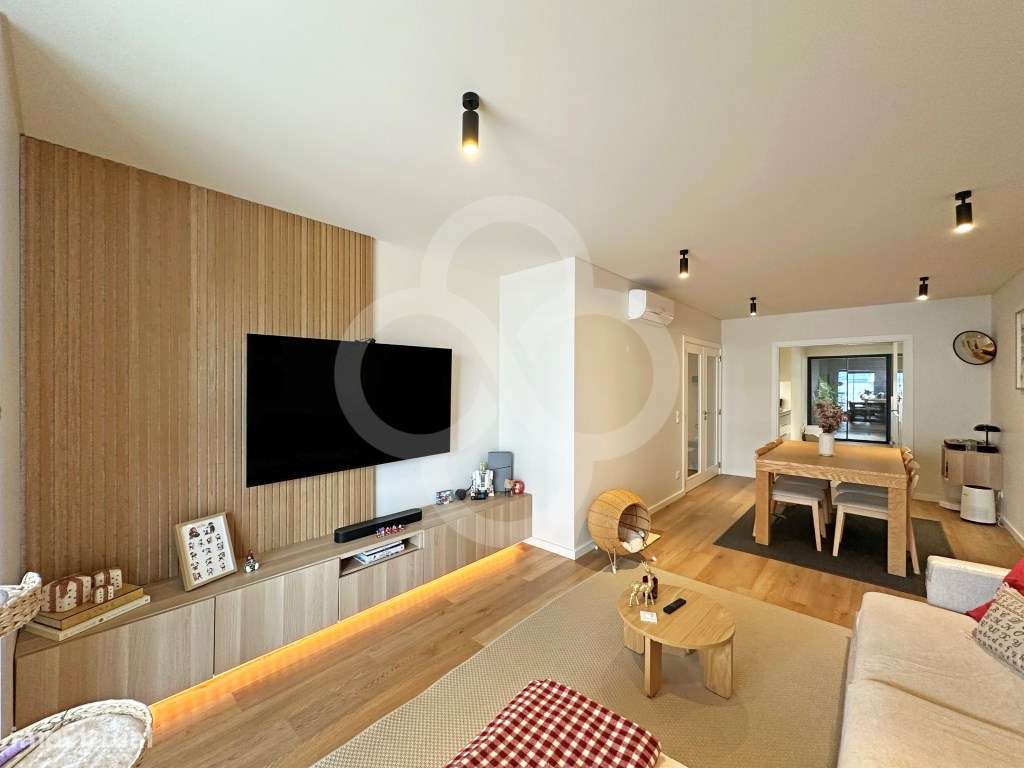 Apartamento T2 C/ 2 Suites e Piscina - Lisboa - Grande imagem: 2/51