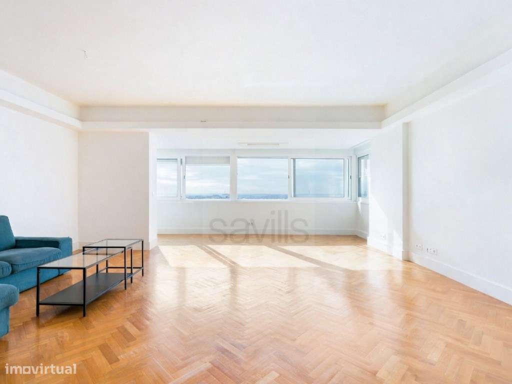 Apartamento T4 remodelado no Areeiro, em Lisboa - Grande imagem: 5/23
