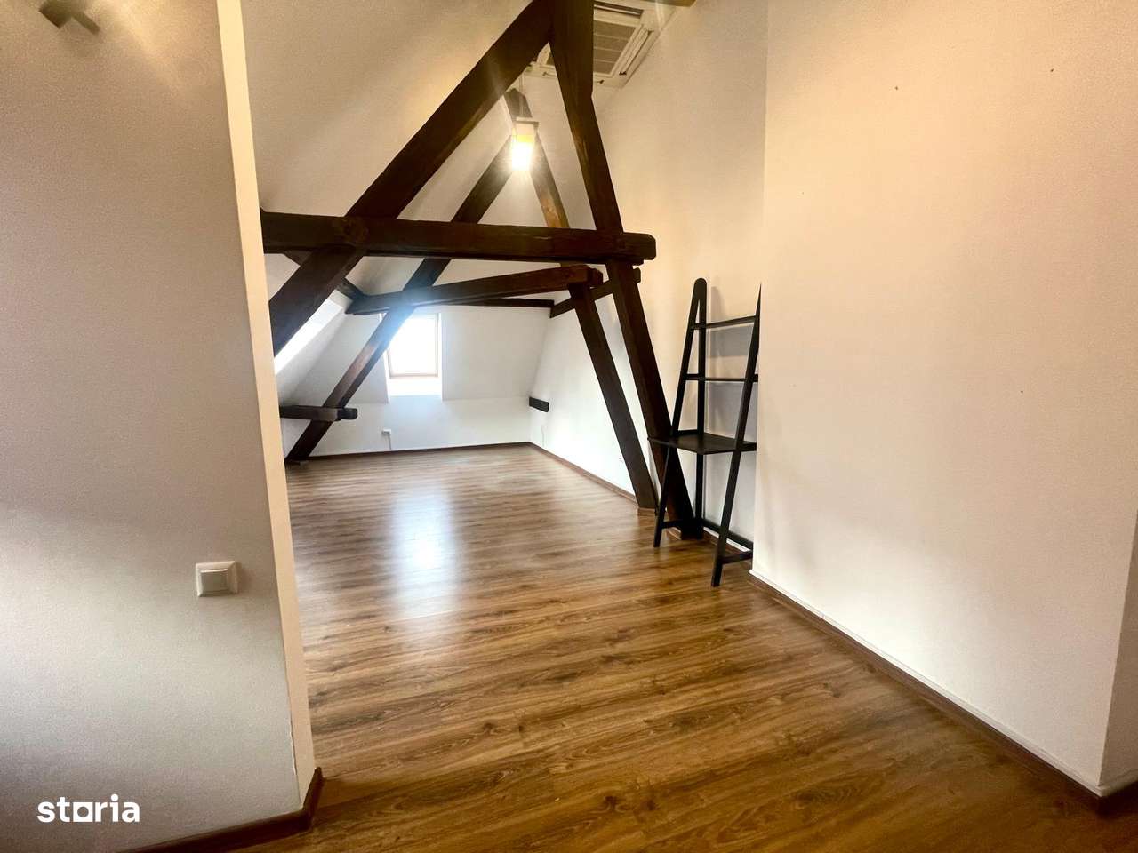 Spațiu de birou cochet în clădire istorică, Piața Avram Iancu - Imagine principală: 4/10