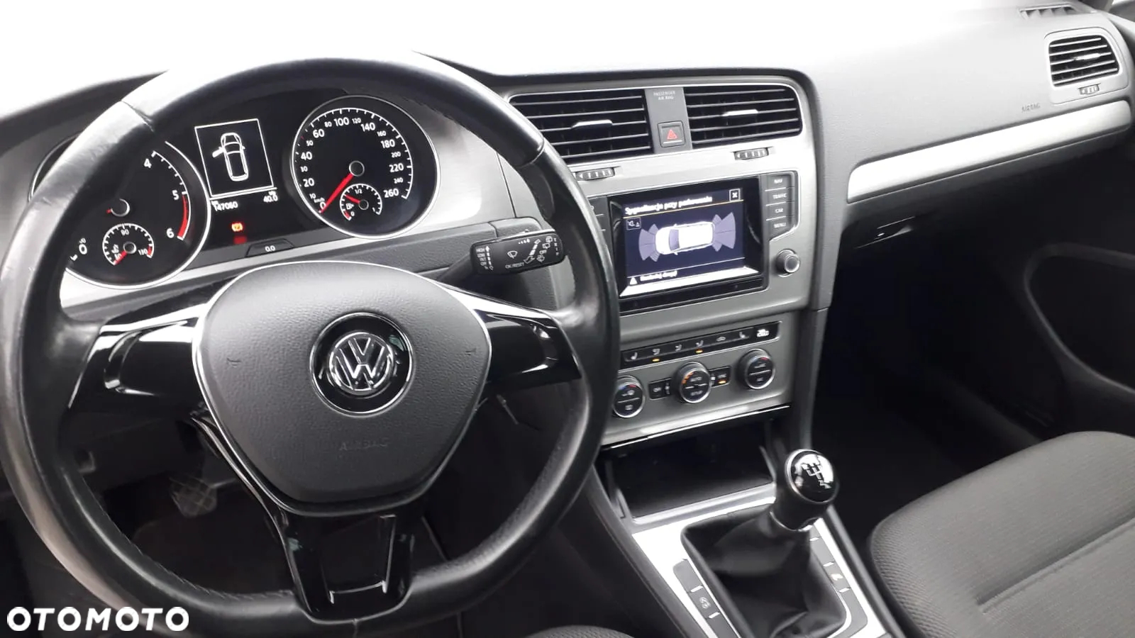 Volkswagen Golf Variant 1.6 TDI DPF Comfortline - 9