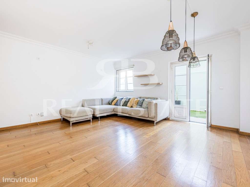 T2 com TERRAÇO em Alcântara - Lisboa.-9