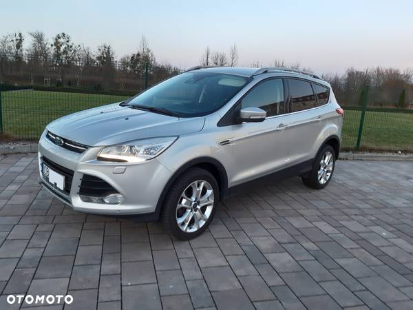 Ford Kuga 2.0 TDCi 4x4 Titanium - 11