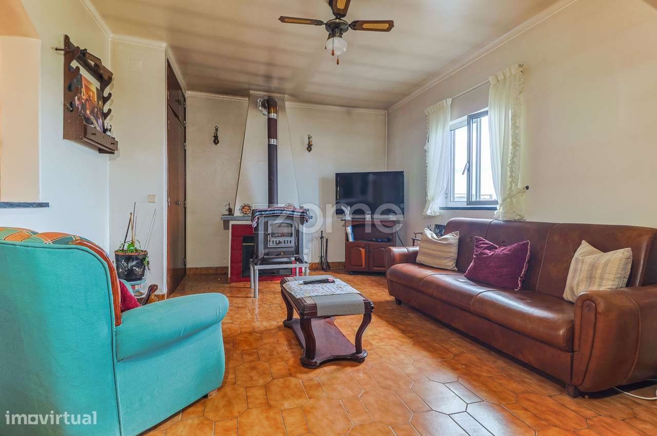 Moradia T4 Riachos - Torres Novas-1