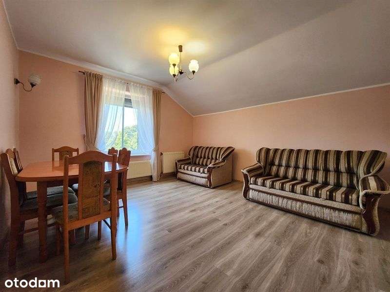 Zamieszkaj Na Drugim Piętrze W Ładnej Kamienicy !-12