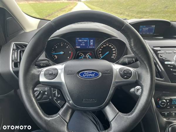 Ford Kuga 2.0 TDCi 4WD Titanium - 23