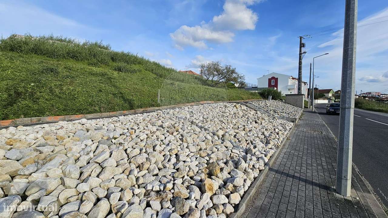 Terreno  para venda - Grande imagem: 2/9