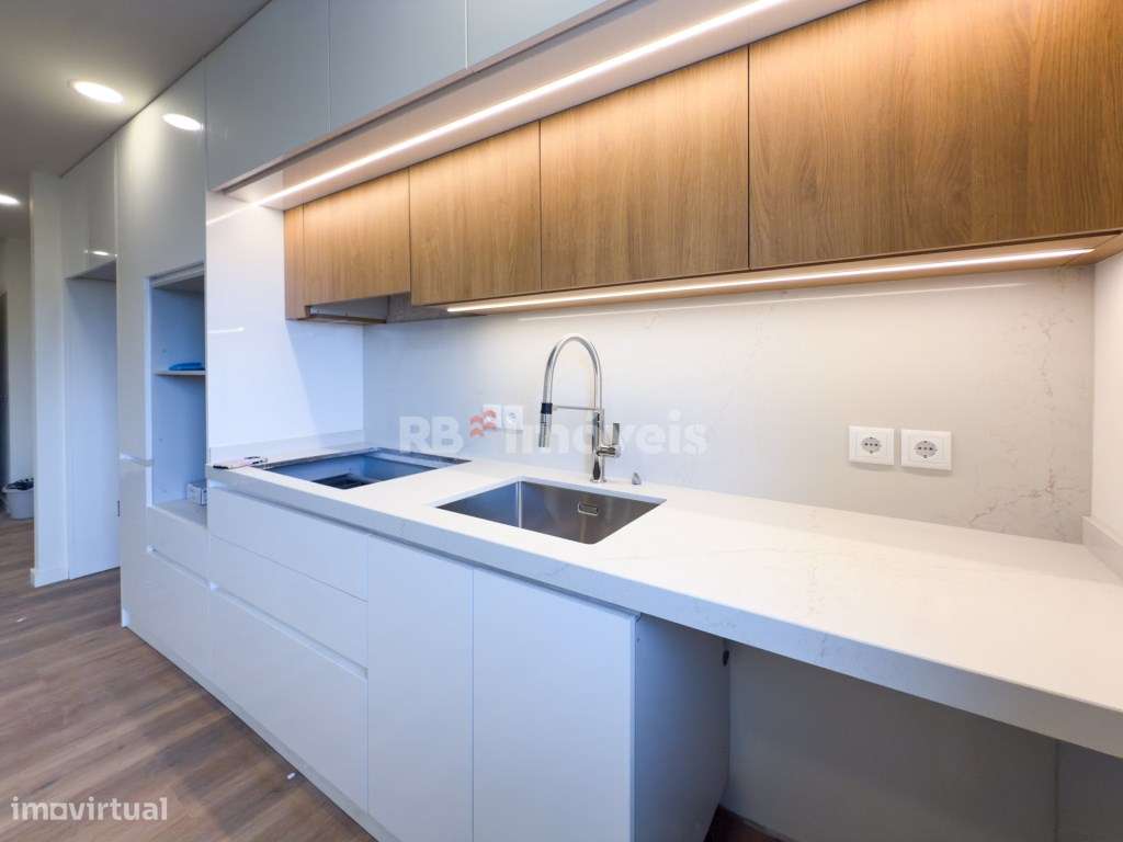 Apartamento Novo T3 c/ Varanda e Elevador- Cidade de Santarém-11