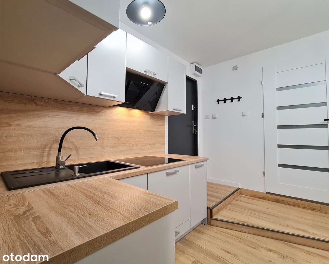 AKTUALNE!! Polecamy wyremontowane i wyposażone M3! CO z sieci w cenie! - Pełny obrazek: 5/12