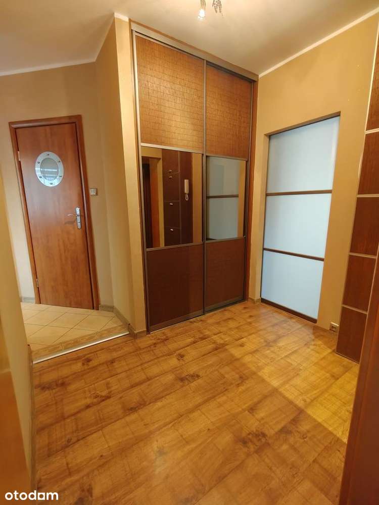 3 pokojowe mieszkanie w stylu klasycznym osiedle S-14