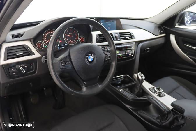 BMW 316 d Touring Advantage - 4