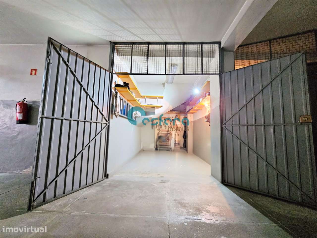 Apartamento T3 c/garagem e elevador, Porto, Porto / Venda / 259000 / R-17