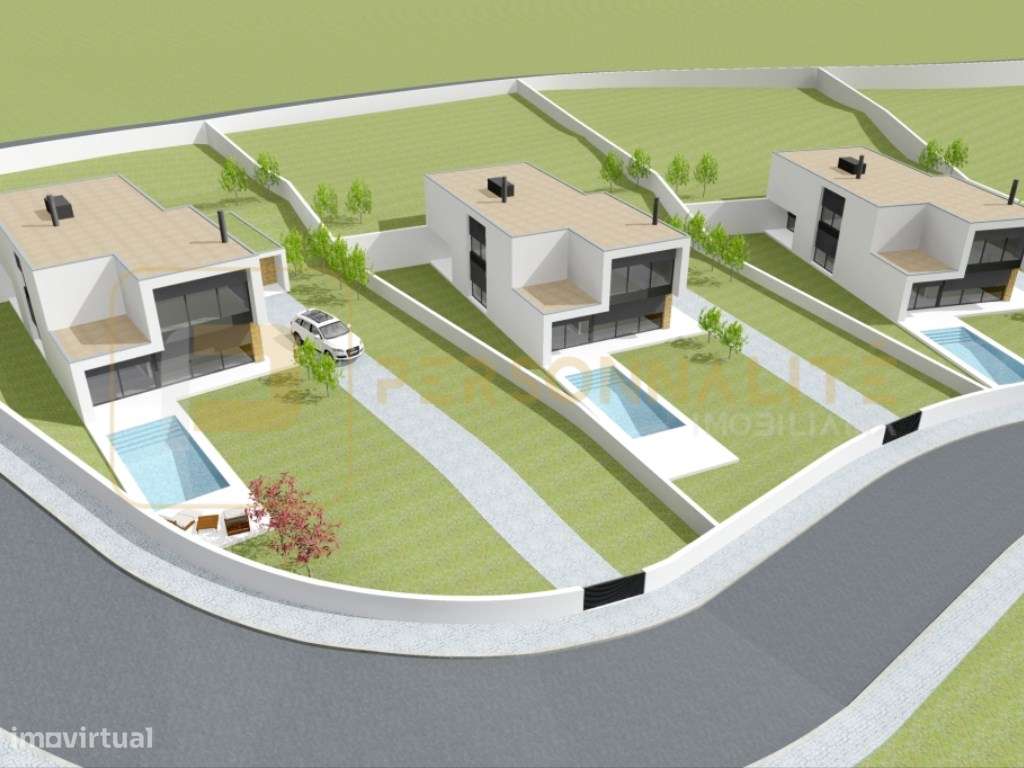 Lote 1435m2 p/ construção - Guimarães-0