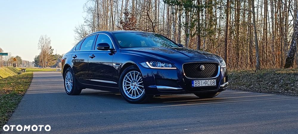 Jaguar XF