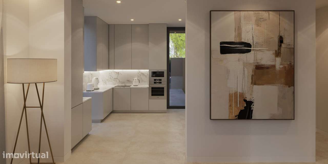 Moradia T4 com piscina, garagem e vista jardim e serra-14