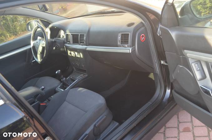 Opel Vectra 1.9 CDTI Sport / GTS - 8